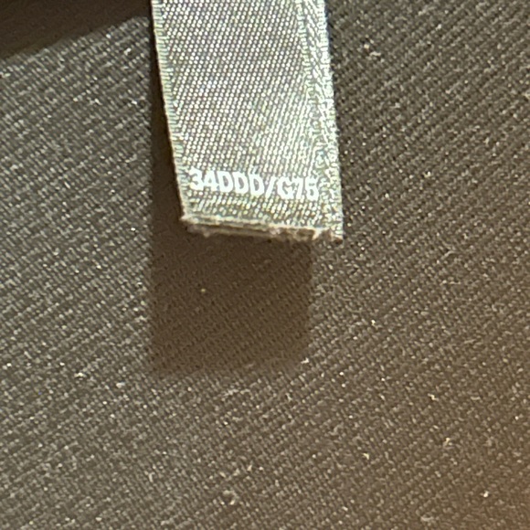 Vs bra - Picture 3 of 3